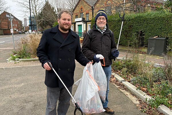 Local Liberal Democrats Litterpicking